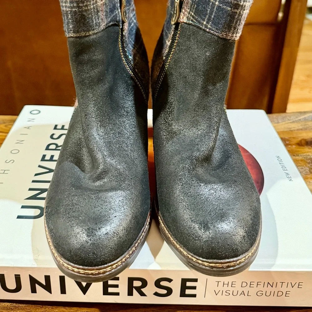 L’Artiste by Spring Step Leather Plaid Ankle Boots Buckle Heel Size 39 (US 8) - Picture 4 of 7